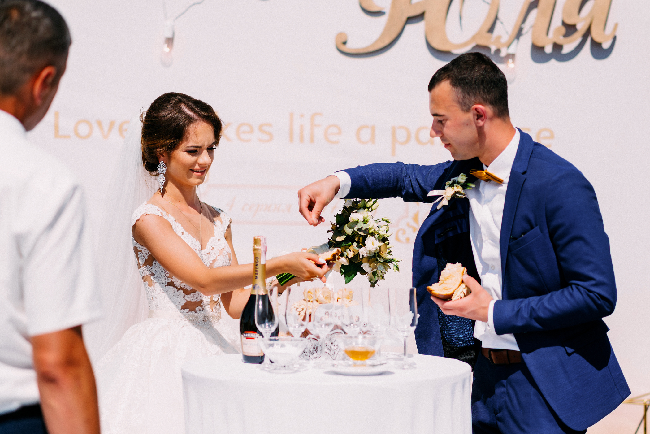 Тепле літнє весілля Юлії та Івана. Весільний фотограф | Рівне | Львів | Ваш фотограф на весілля