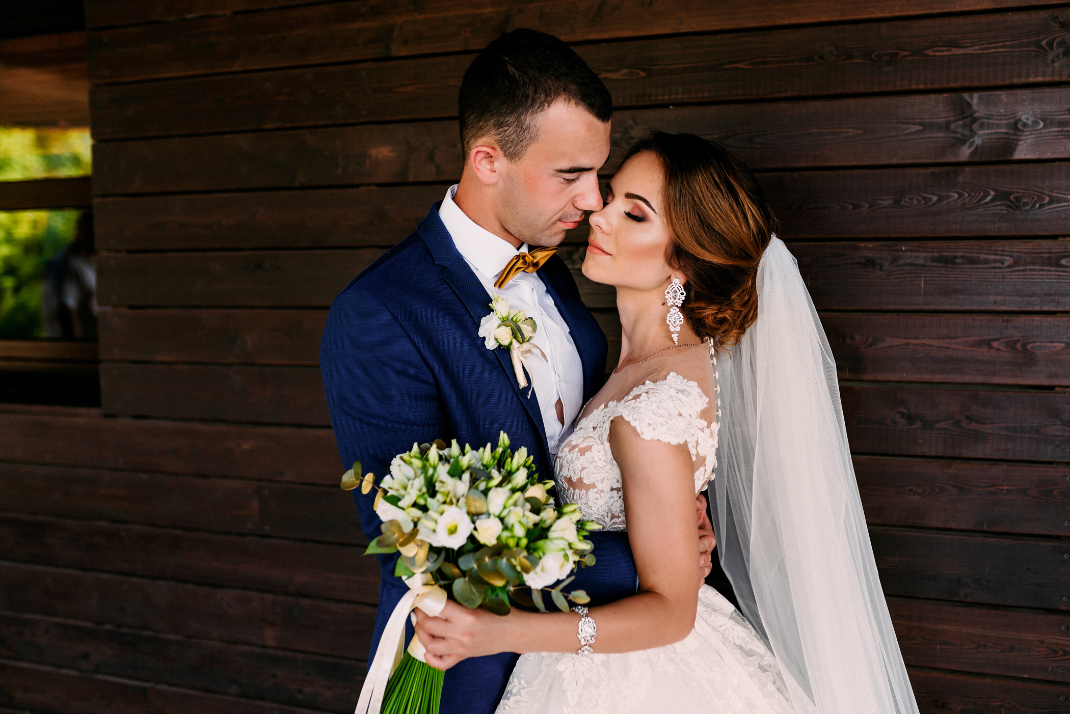 Тепле літнє весілля Юлії та Івана. Весільний фотограф | Рівне | Львів | Ваш фотограф на весілля