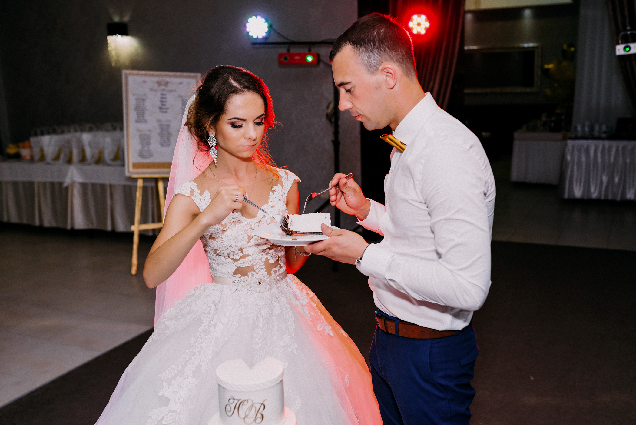 Тепле літнє весілля Юлії та Івана. Весільний фотограф | Рівне | Львів | Ваш фотограф на весілля