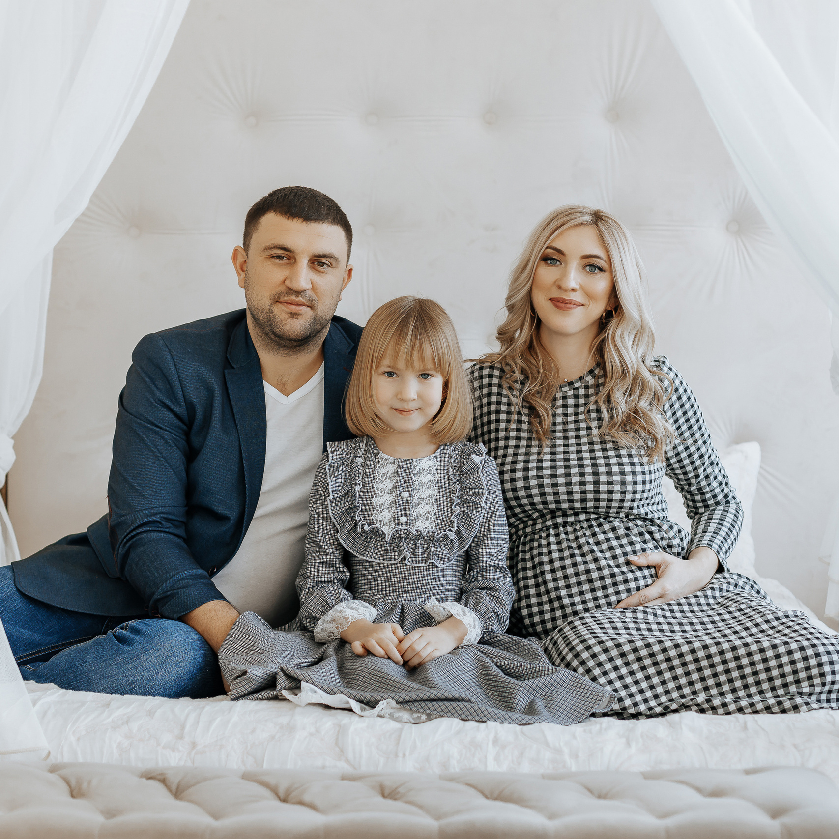 В ОЧІКУВАННІ Василина, Тарас та Марічка. Фотограф Львів Наталія Рінило