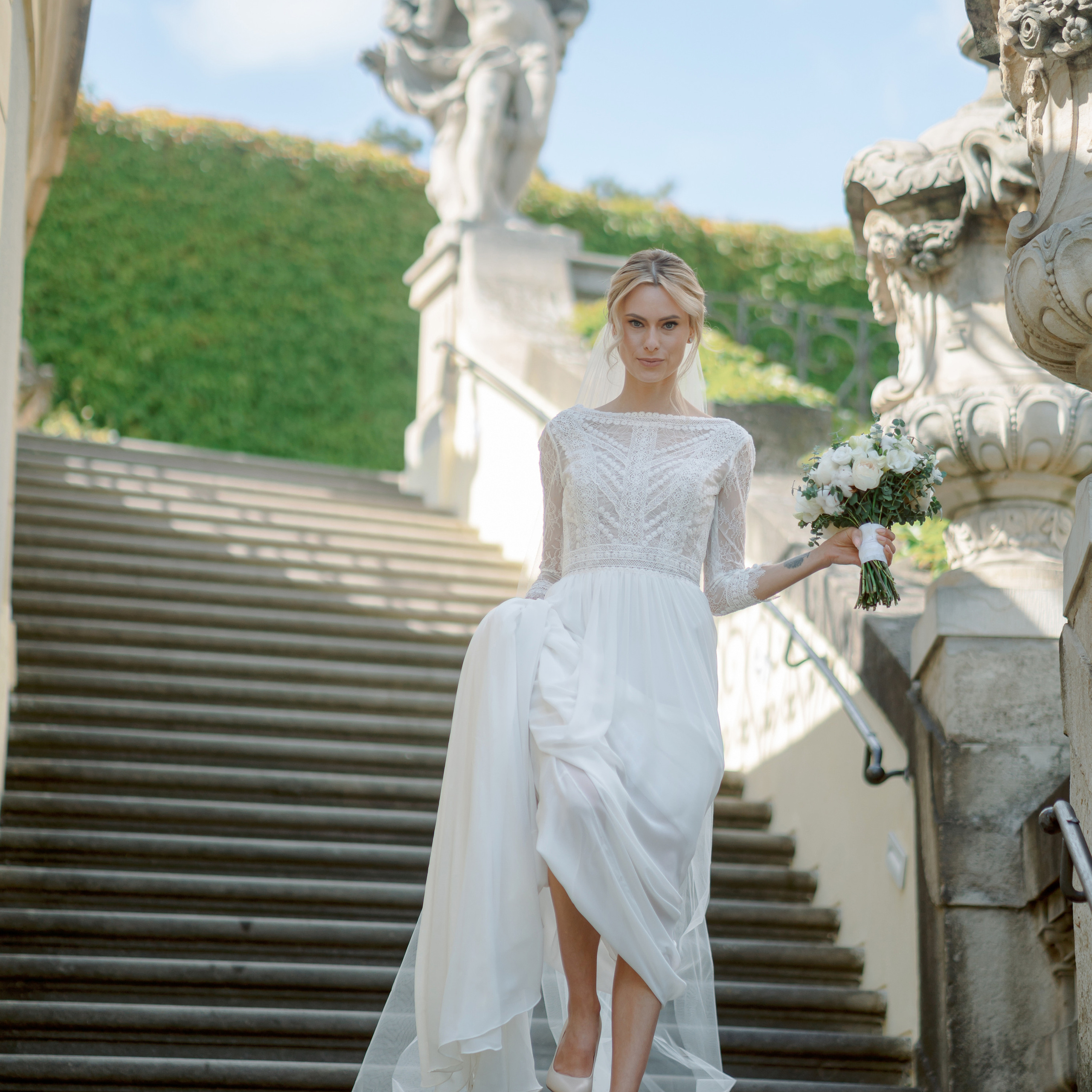 Pricing and Services by Vitalie Varvarynets. Vitalie Varvarynets — Prague Wedding Photographer